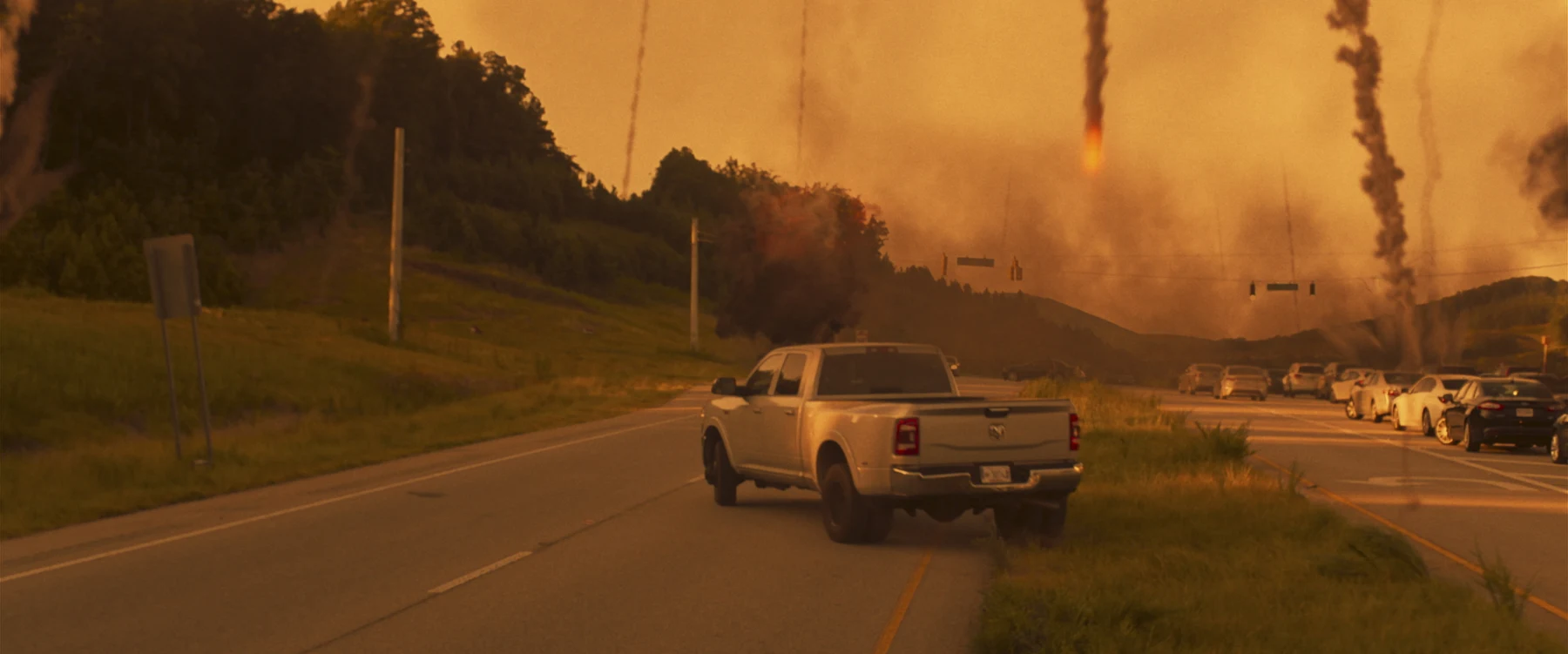 Vehicles escaping as comet fragments fall in Greenland (2020)